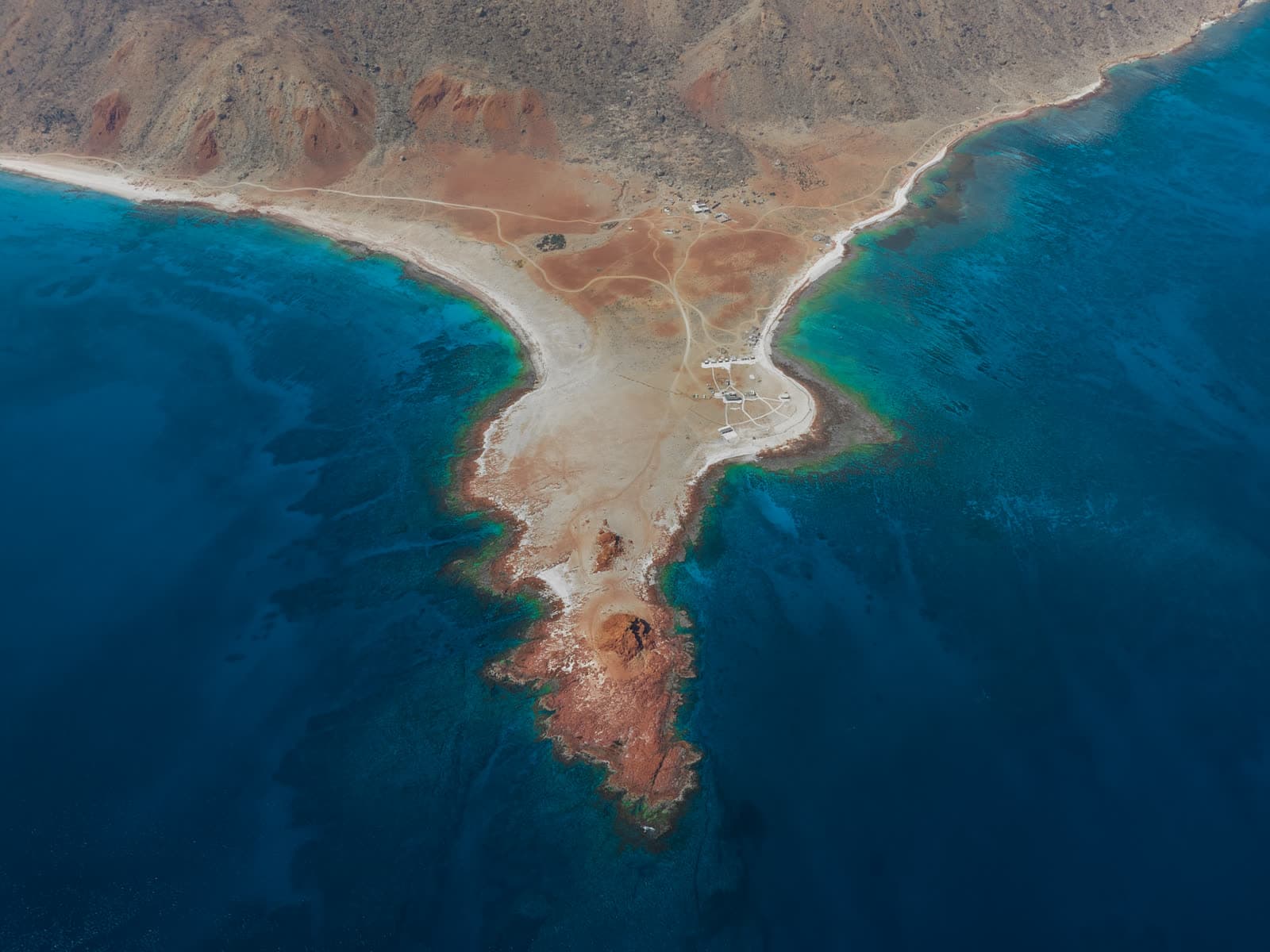 منظر طبيعي من سقطرى 1